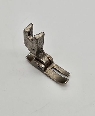 ZJ A5400 Лапка 1/4 Z-91-126823-91/10046028 (original)